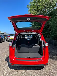 Used 2018 Ford Grand C-Max Titanium Red - Interior and Exterior details 10