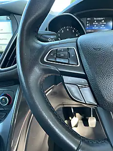 Used 2018 Ford Grand C-Max Titanium Red - Interior and Exterior details 14