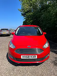 Used 2018 Ford Grand C-Max Titanium Red - Interior and Exterior details 9