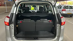 Used 2018 Ford Grand C-Max Titanium Silver - Interior and Exterior details 11