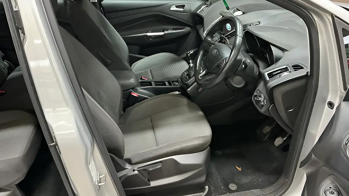 Used 2018 Ford Grand C-Max Titanium Silver - Interior and Exterior details 5