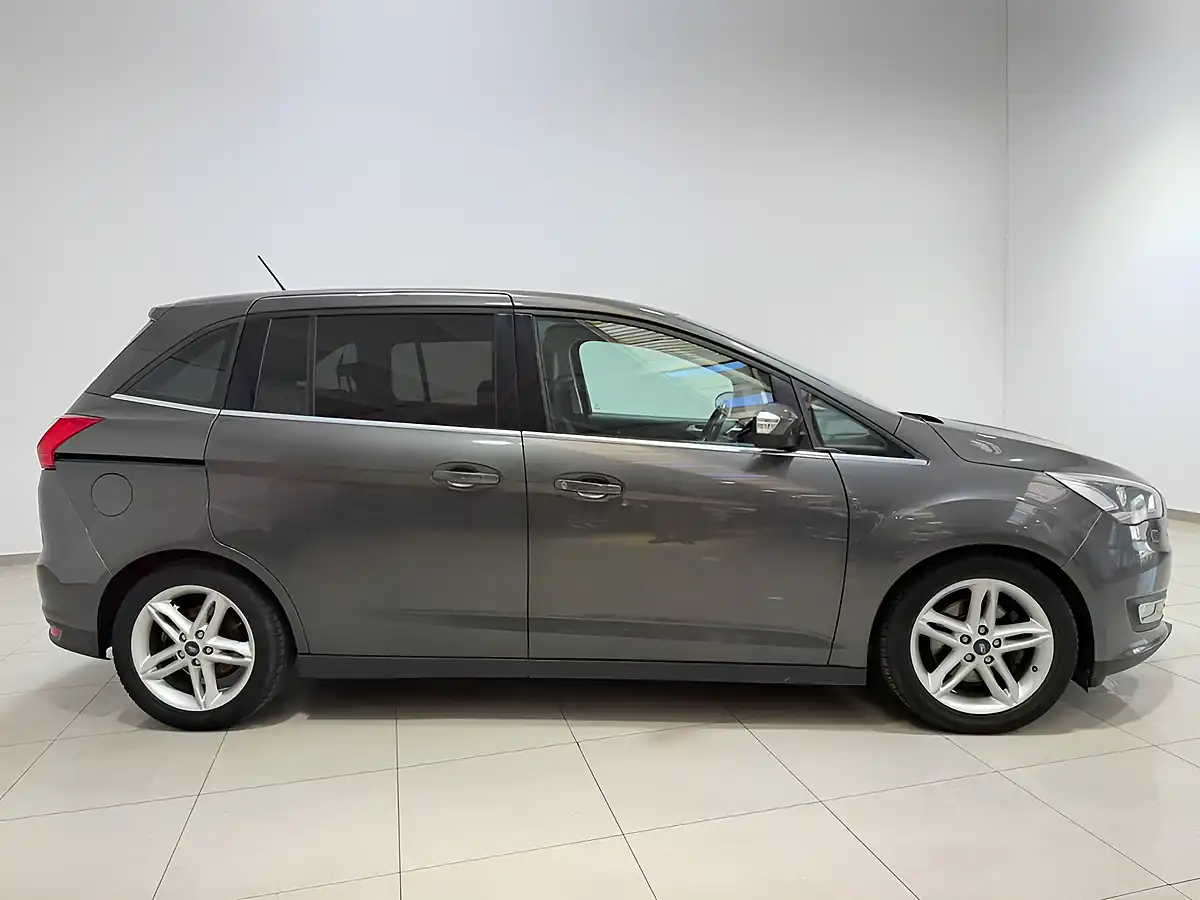 Used 2018 Ford Grand C-Max Titanium X Grey - Interior and Exterior details 10