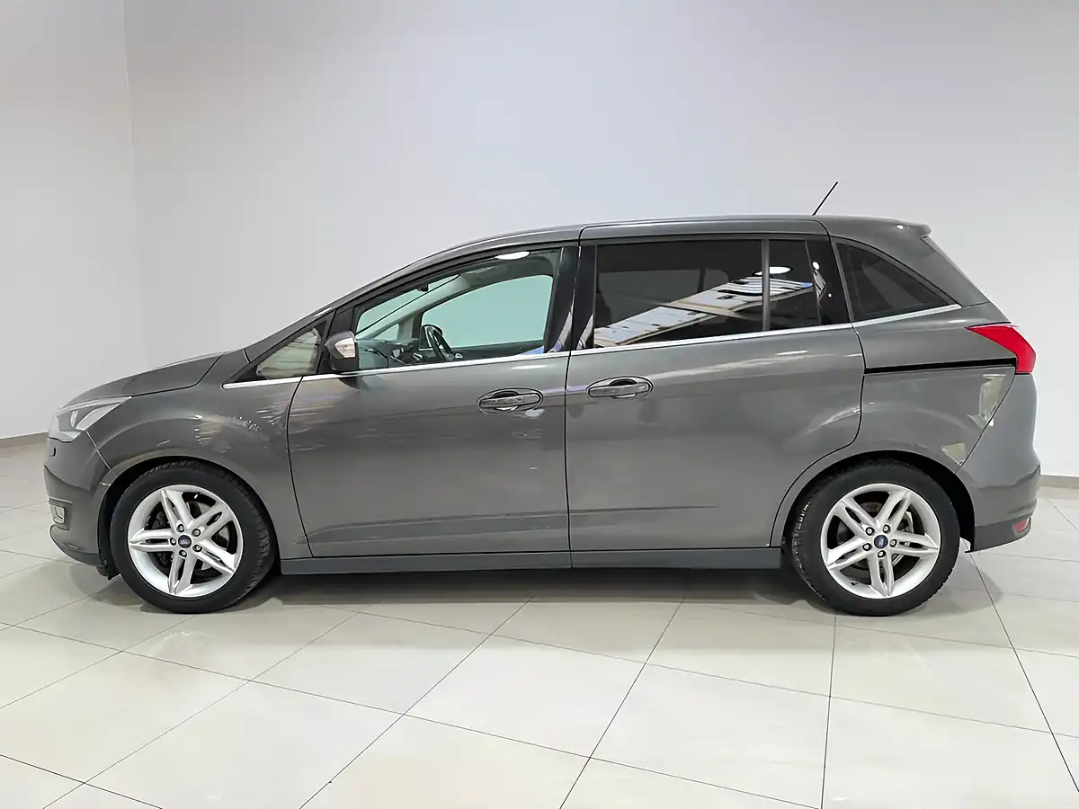 Used 2018 Ford Grand C-Max Titanium X Grey - Interior and Exterior details 6