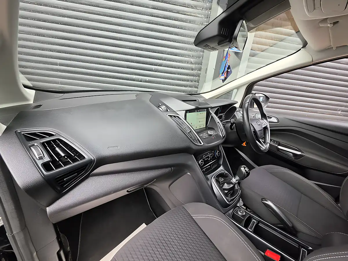 Used 2018 Ford Grand C-Max Zetec Black - Interior and Exterior details 6