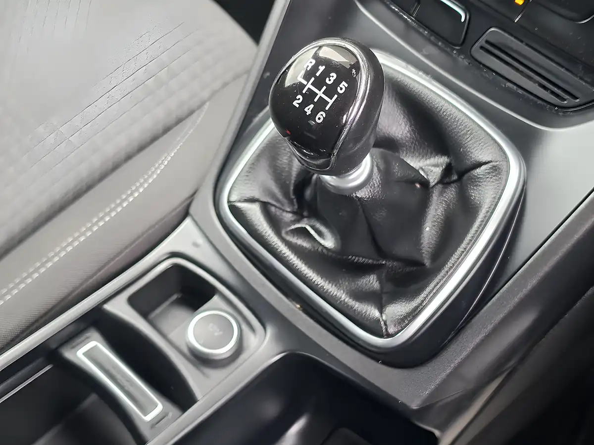 Used 2018 Ford Grand C-Max Zetec Black - Interior and Exterior details 9