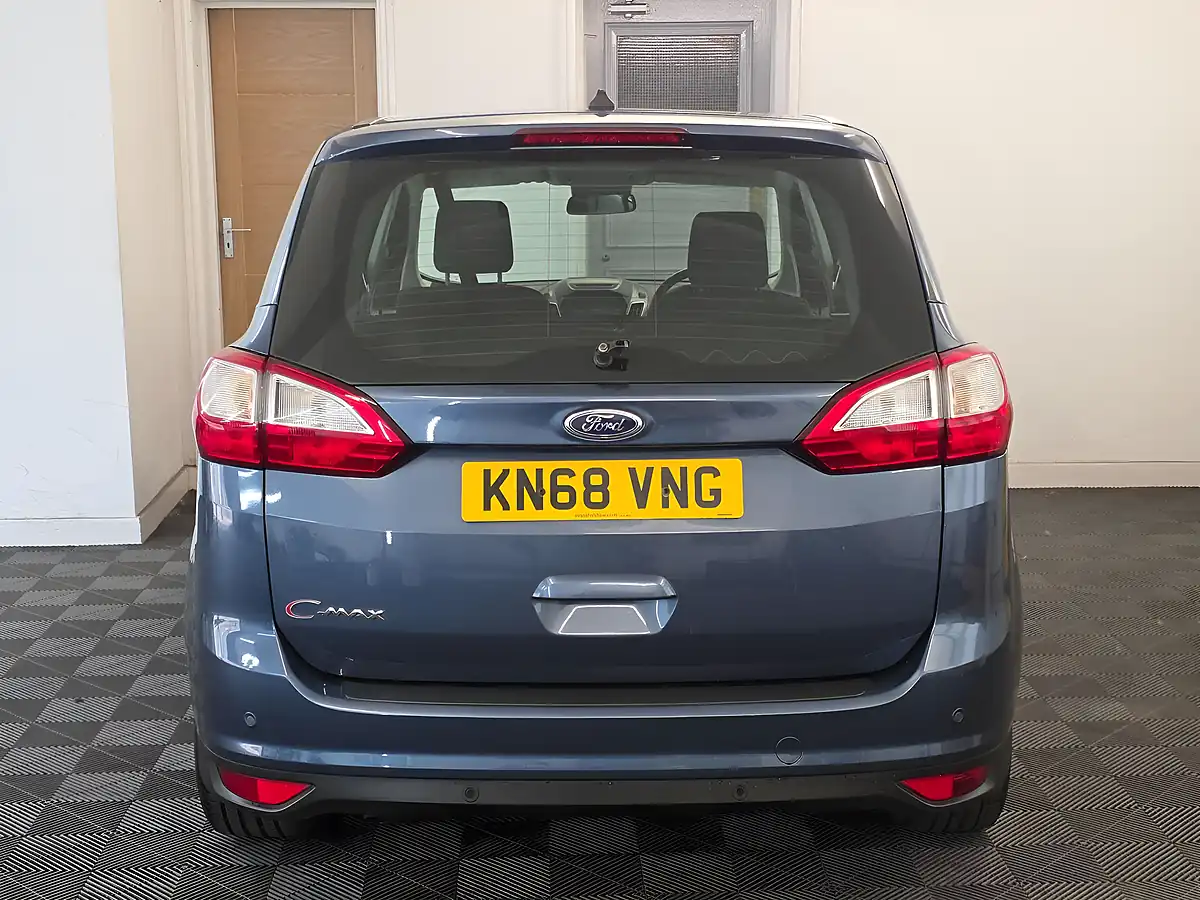 Used 2018 Ford Grand C-Max Zetec Blue - Interior and Exterior details 5
