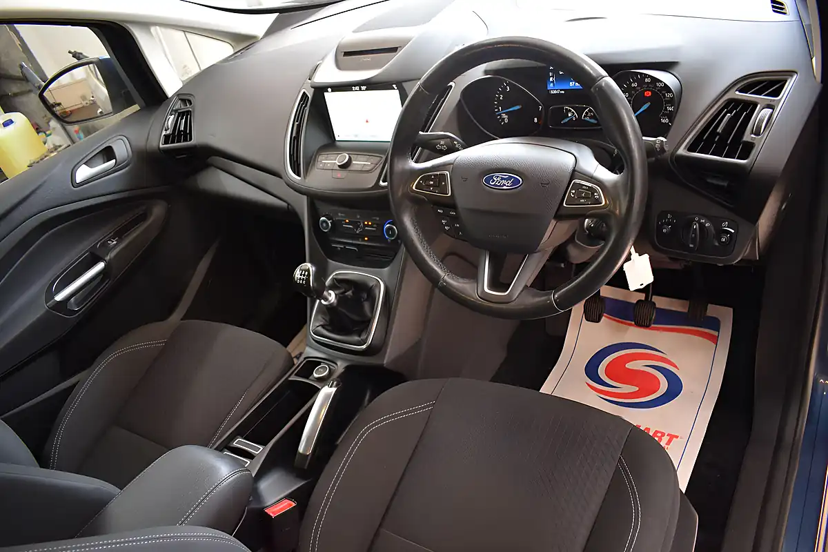 Used 2018 Ford Grand C-Max Zetec Blue - Interior and Exterior details 8
