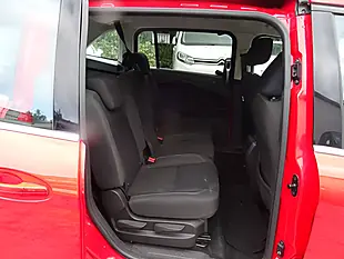 Used 2018 Ford Grand C-Max Zetec Red - Interior and Exterior details 12