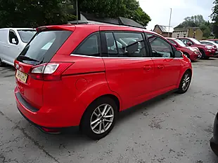 Used 2018 Ford Grand C-Max Zetec Red - Interior and Exterior details 19
