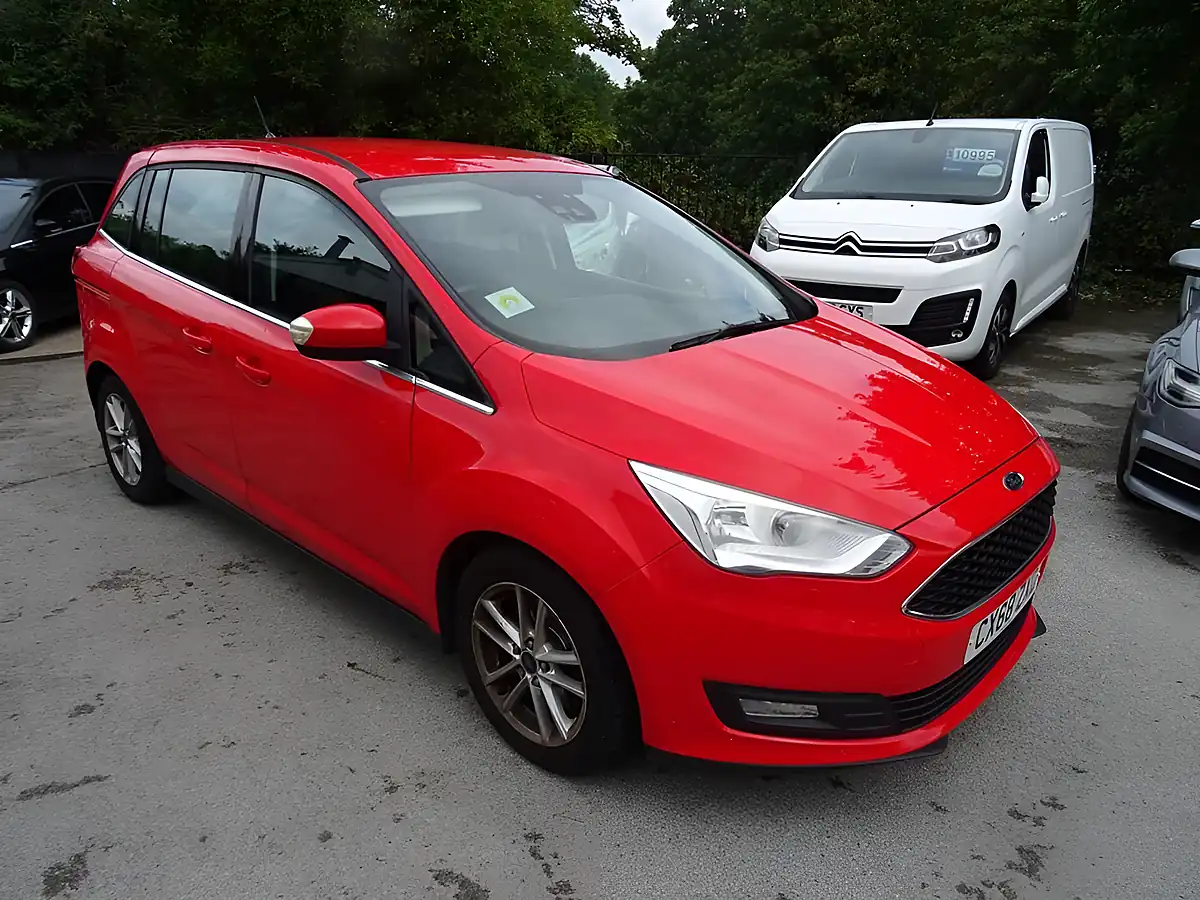 Used 2018 Ford Grand C-Max Zetec Red - Interior and Exterior details 20