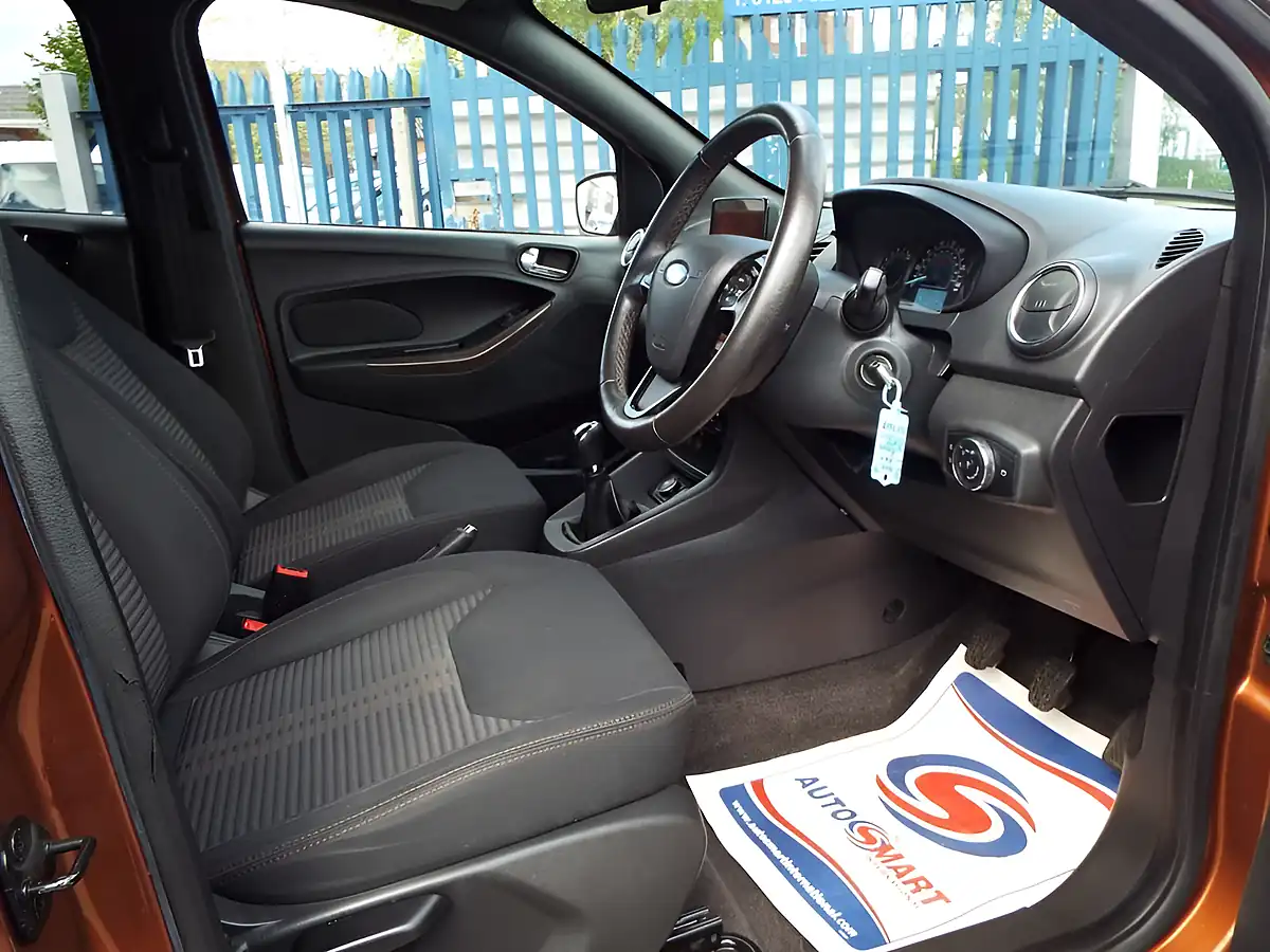 Used 2018 Ford Ka+ Active Bronze - Interior and Exterior details 10