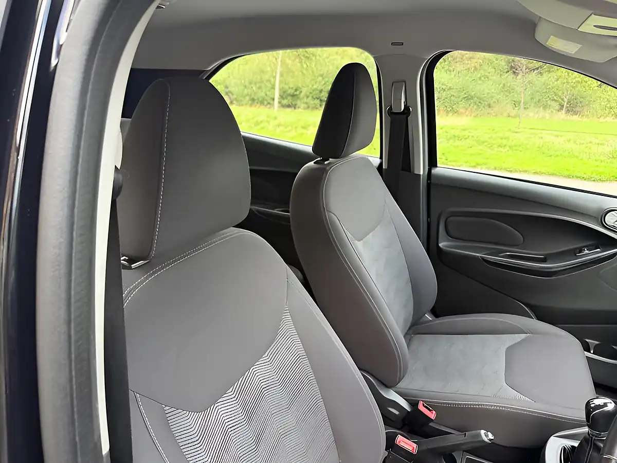 Used 2018 Ford Ka+ Zetec Black - Interior and Exterior details 14