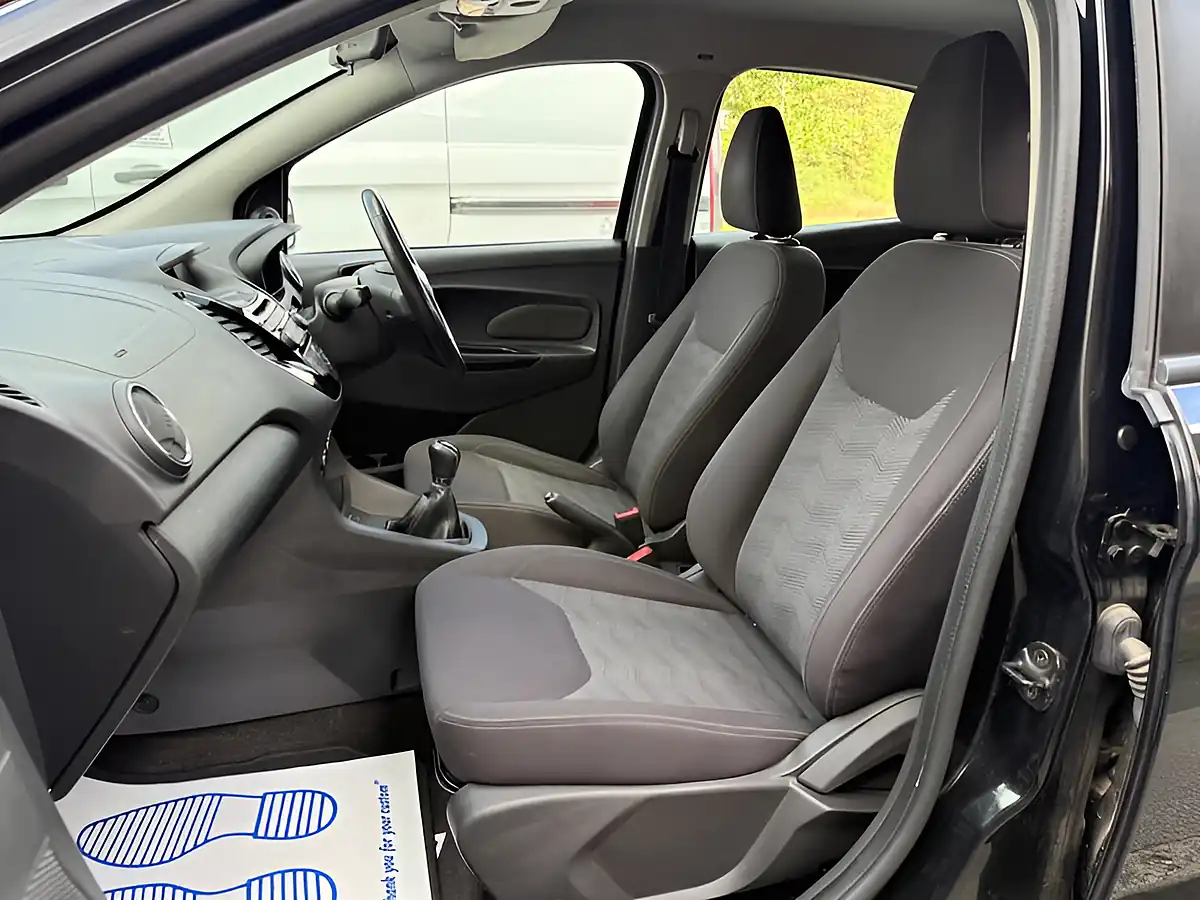 Used 2018 Ford Ka+ Zetec Black - Interior and Exterior details 7