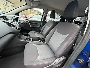 Used 2018 Ford Ka+ Zetec Blue - Interior and Exterior details 11