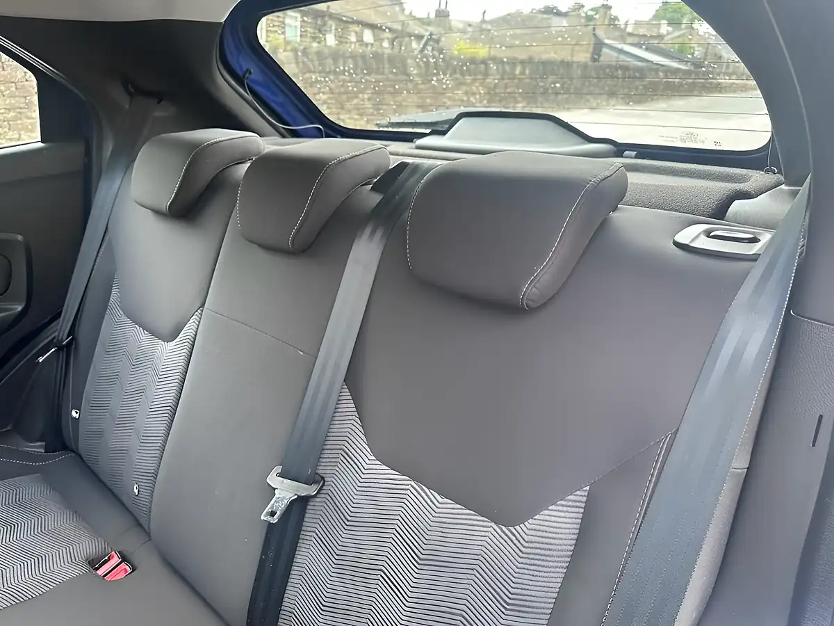Used 2018 Ford Ka+ Zetec Blue - Interior and Exterior details 18
