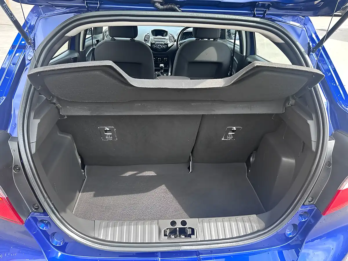 Used 2018 Ford Ka+ Zetec Blue - Interior and Exterior details 19