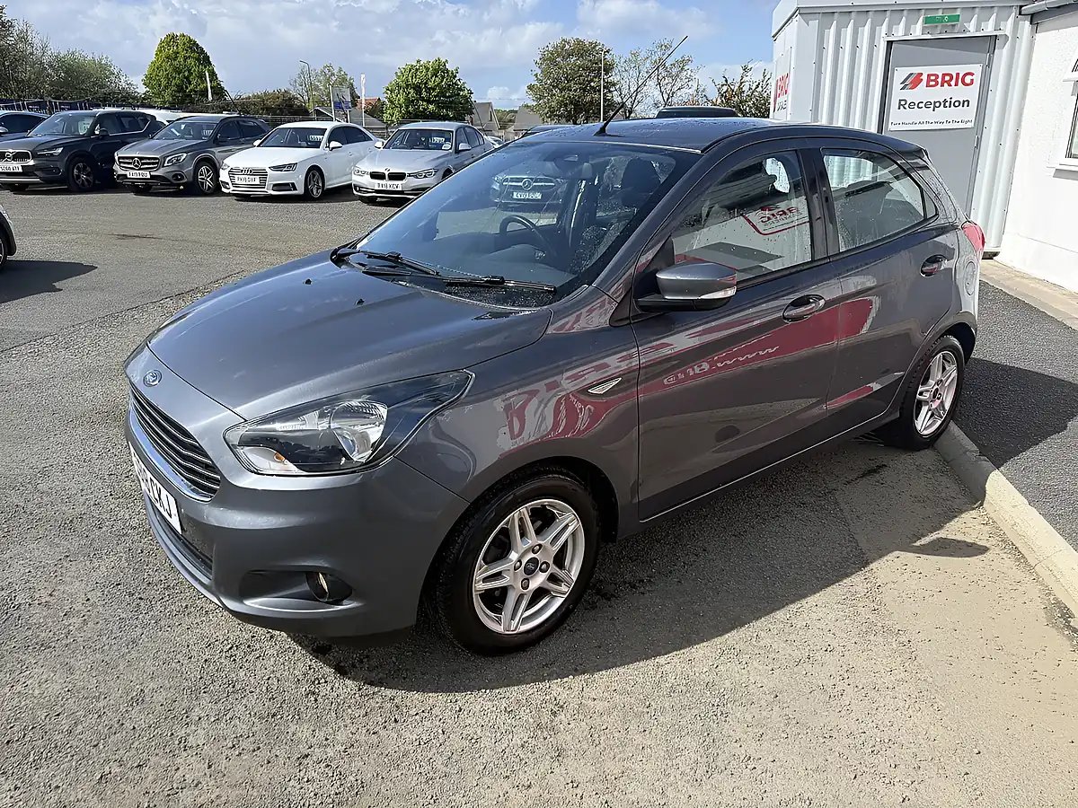 Used 2018 Ford Ka+ Zetec Grey - Interior and Exterior details 3