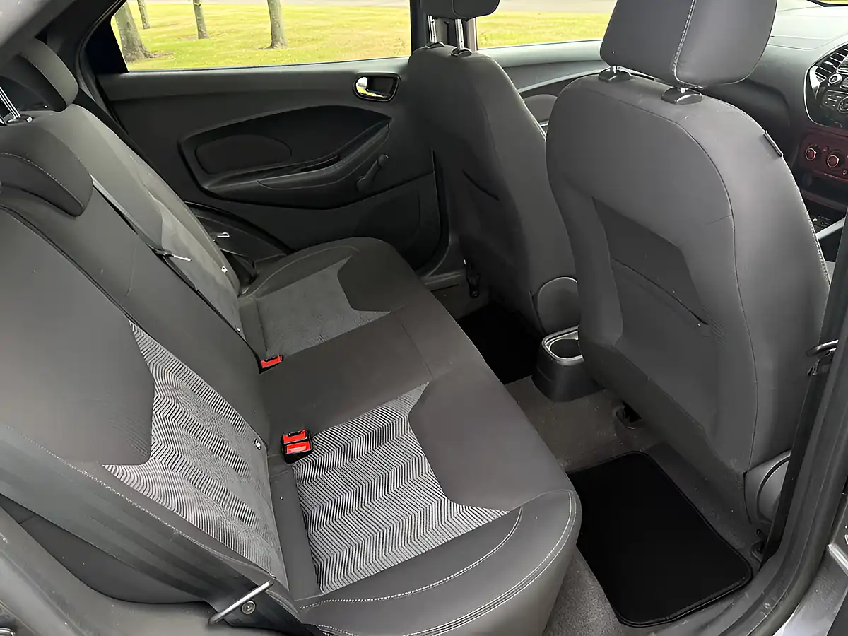 Used 2018 Ford Ka+ Zetec Grey - Interior and Exterior details 11
