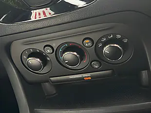 Used 2018 Ford Ka+ Zetec Grey - Interior and Exterior details 15