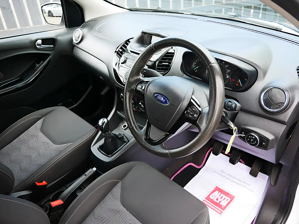Used 2018 Ford Ka+ Zetec Oxford White - Interior and Exterior details 10