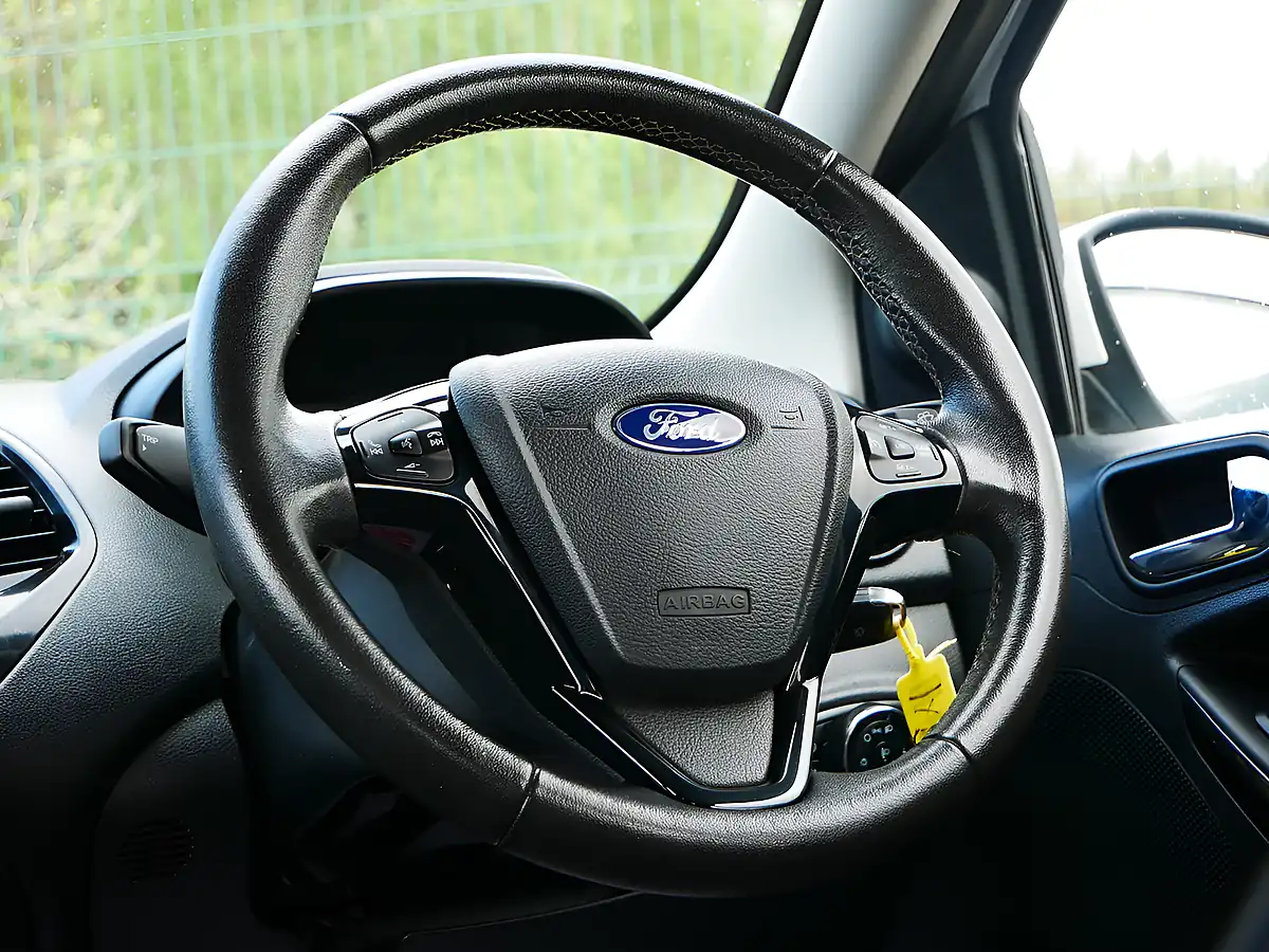 Used 2018 Ford Ka+ Zetec Oxford White - Interior and Exterior details 15