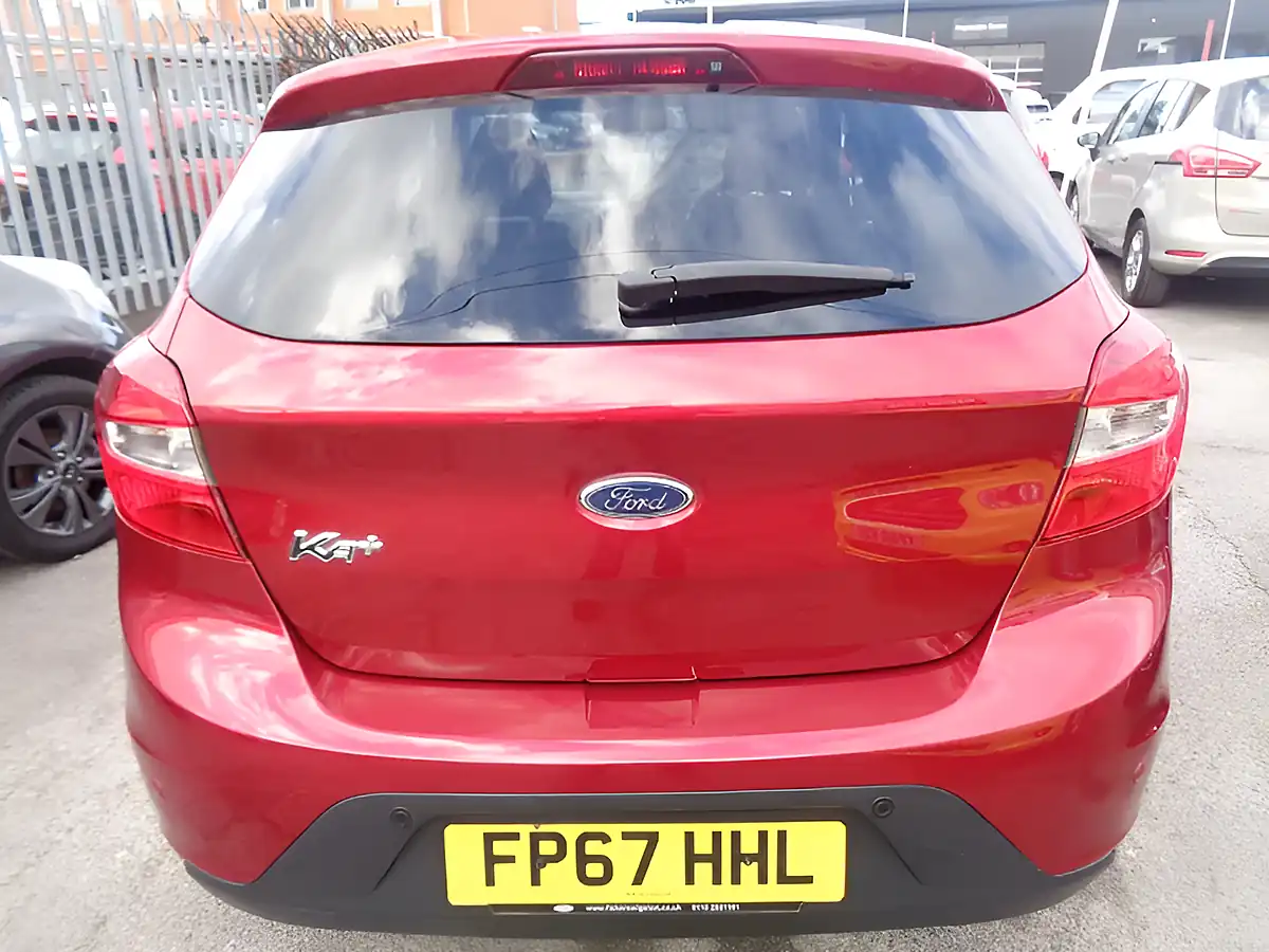 Used 2018 Ford Ka+ Zetec Ruby Red - Interior and Exterior details 15
