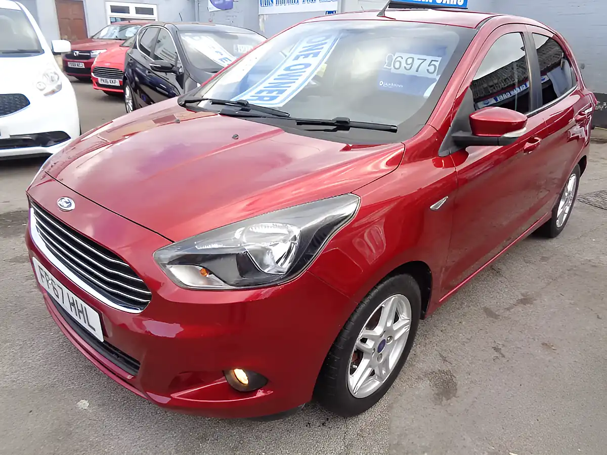 Used 2018 Ford Ka+ Zetec Ruby Red - Interior and Exterior details 2
