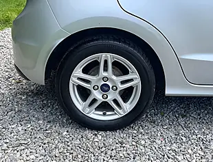 Used 2018 Ford Ka+ Zetec Silver - Interior and Exterior details 9