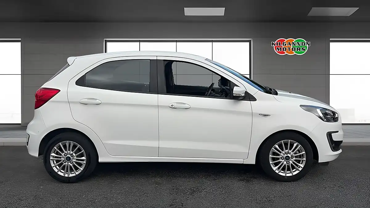 Used 2018 Ford Ka+ Zetec White - Interior and Exterior details 16