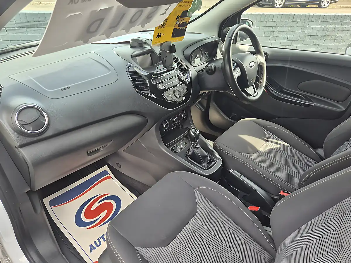 Used 2018 Ford Ka+ Zetec White - Interior and Exterior details 12