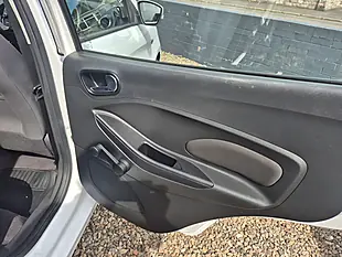 Used 2018 Ford Ka+ Zetec White - Interior and Exterior details 17