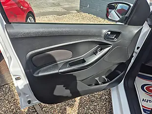 Used 2018 Ford Ka+ Zetec White - Interior and Exterior details 19