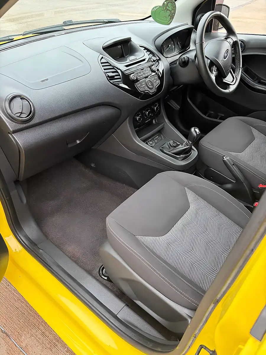 Used 2018 Ford Ka+ Zetec Yellow - Interior and Exterior details 11