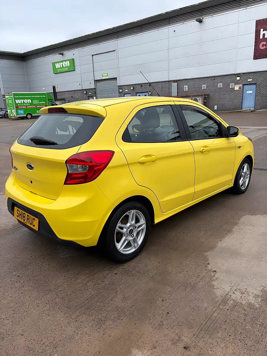 Used 2018 Ford Ka+ Zetec Yellow - Interior and Exterior details 5