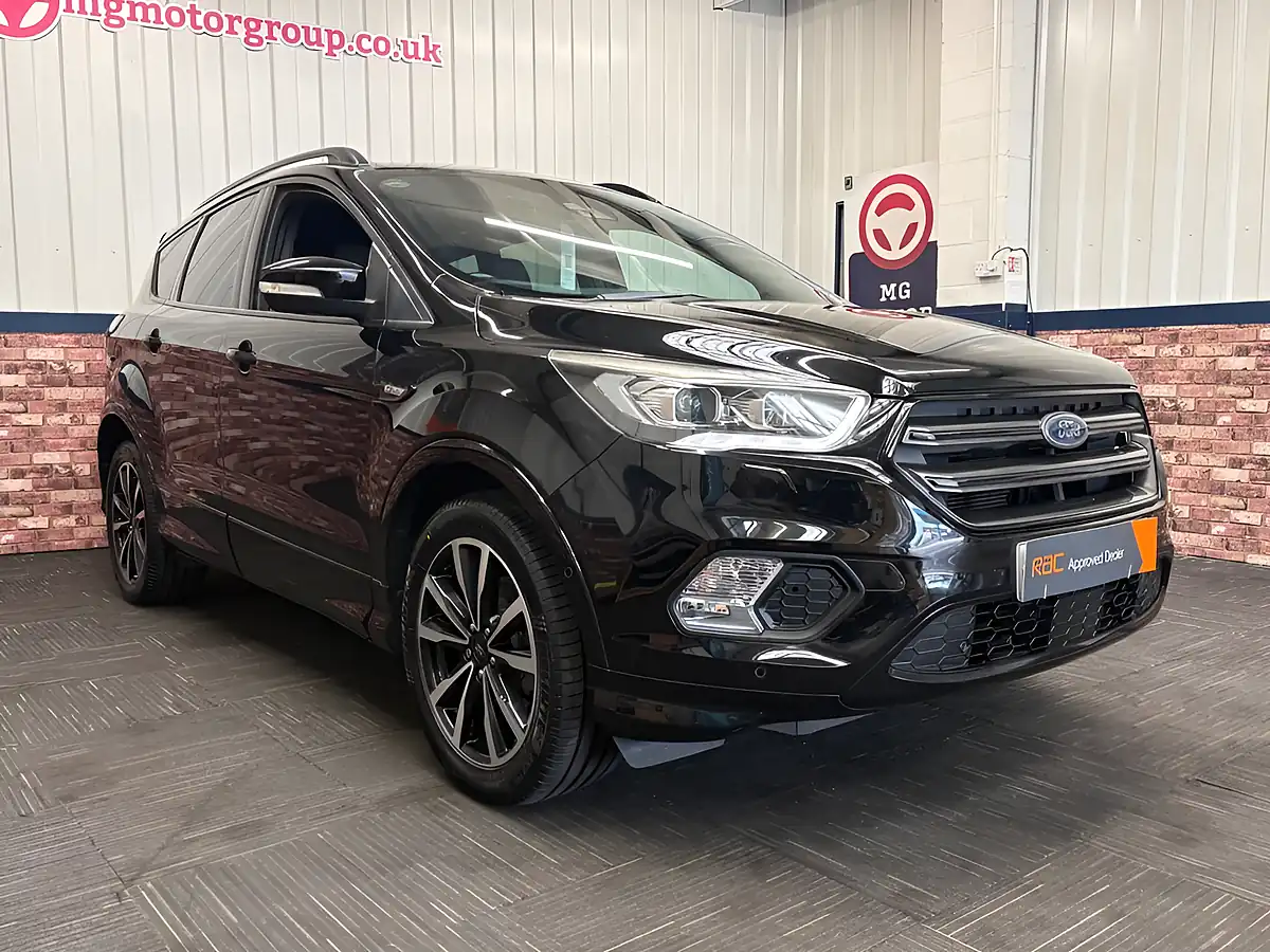 Used 2018 Ford Kuga ST-Line Black - Interior and Exterior details 12