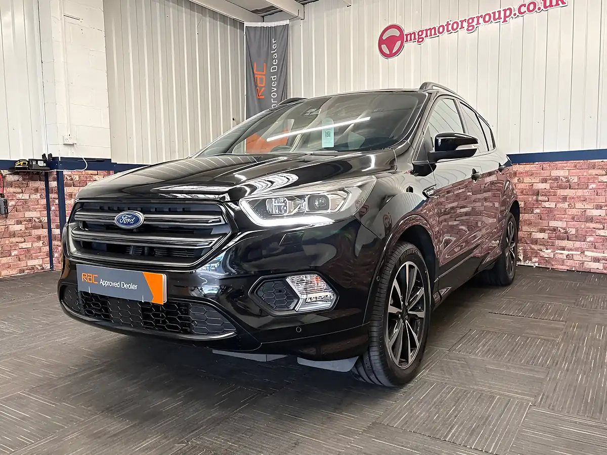 Used 2018 Ford Kuga ST-Line Black - Interior and Exterior details 13