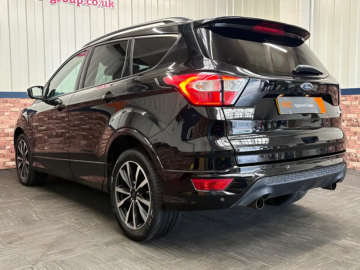 Used 2018 Ford Kuga ST-Line Black - Interior and Exterior details 16