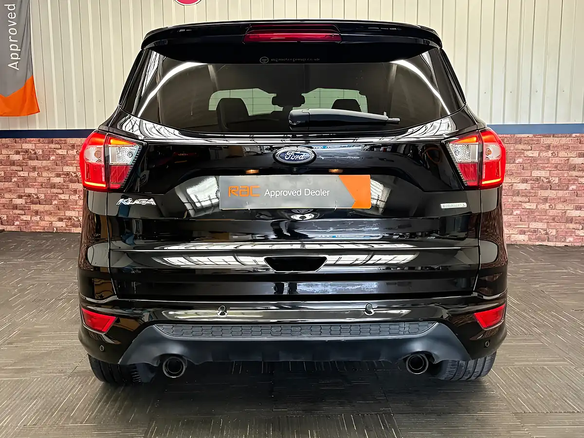 Used 2018 Ford Kuga ST-Line Black - Interior and Exterior details 17