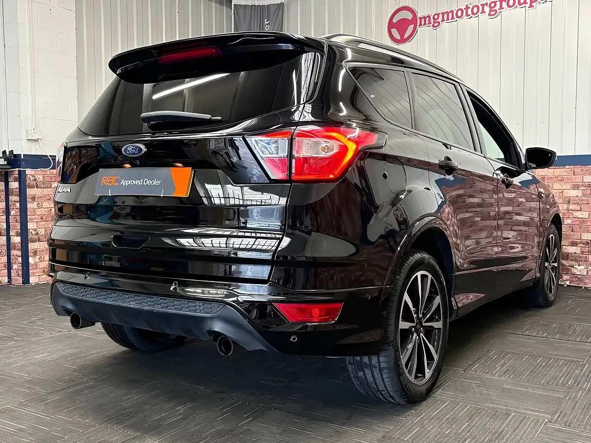 Used 2018 Ford Kuga ST-Line Black - Interior and Exterior details 18