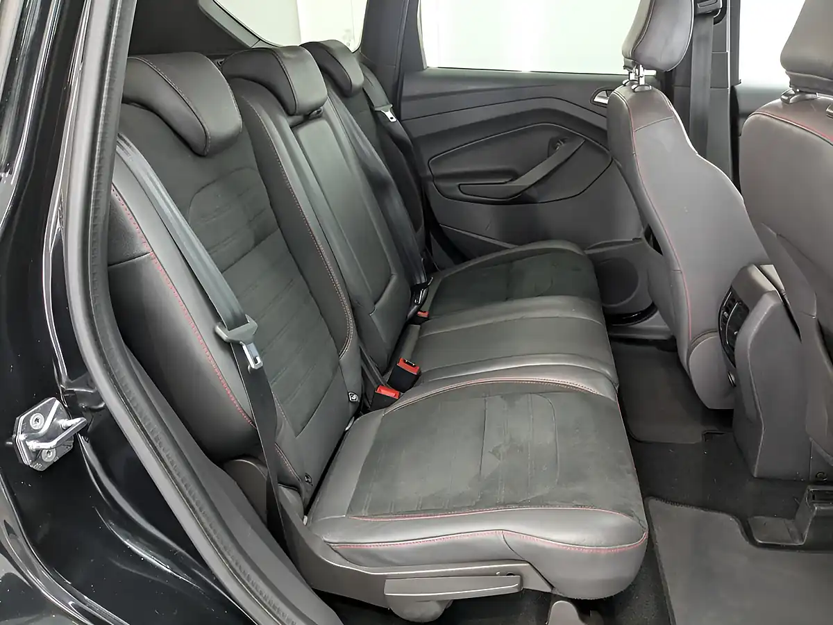 Used 2018 Ford Kuga ST-Line Black - Interior and Exterior details 11