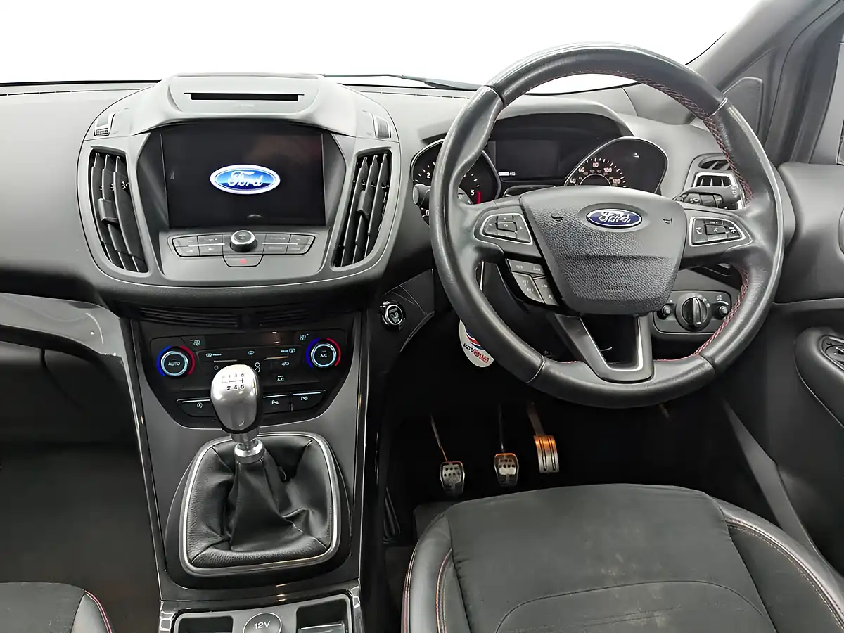Used 2018 Ford Kuga ST-Line Black - Interior and Exterior details 17