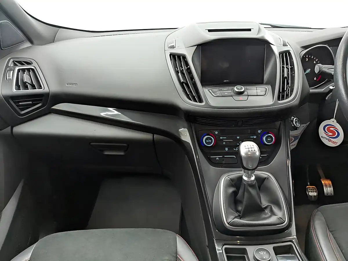 Used 2018 Ford Kuga ST-Line Black - Interior and Exterior details 18