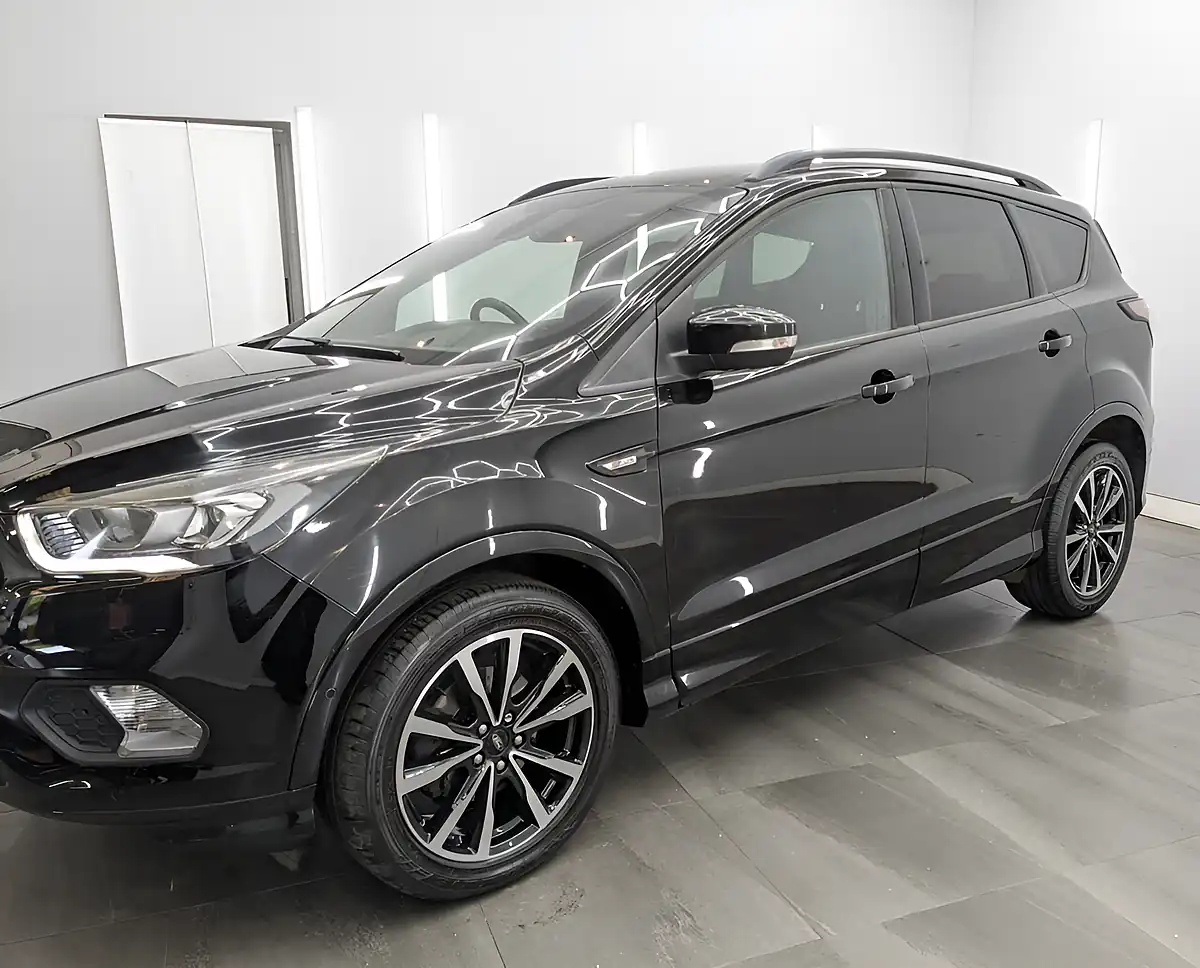 Used 2018 Ford Kuga ST-Line Black - Interior and Exterior details 3