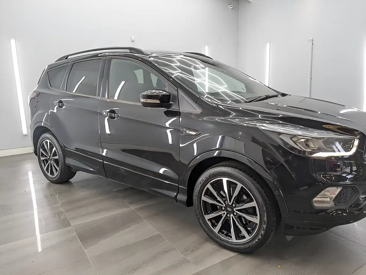Used 2018 Ford Kuga ST-Line Black - Interior and Exterior details 5
