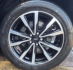 Used 2018 Ford Kuga ST-Line Black - Interior and Exterior details 13