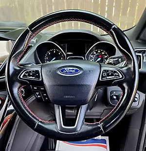 Used 2018 Ford Kuga ST-Line Black - Interior and Exterior details 16
