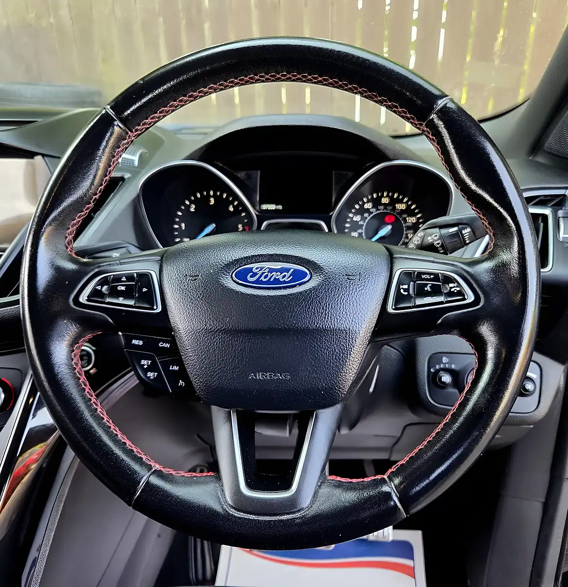 Used 2018 Ford Kuga ST-Line Black - Interior and Exterior details 16