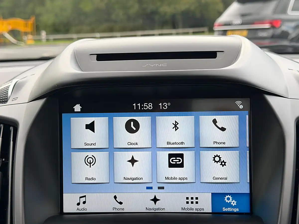 Used 2018 Ford Kuga ST-Line Black - Interior and Exterior details 20