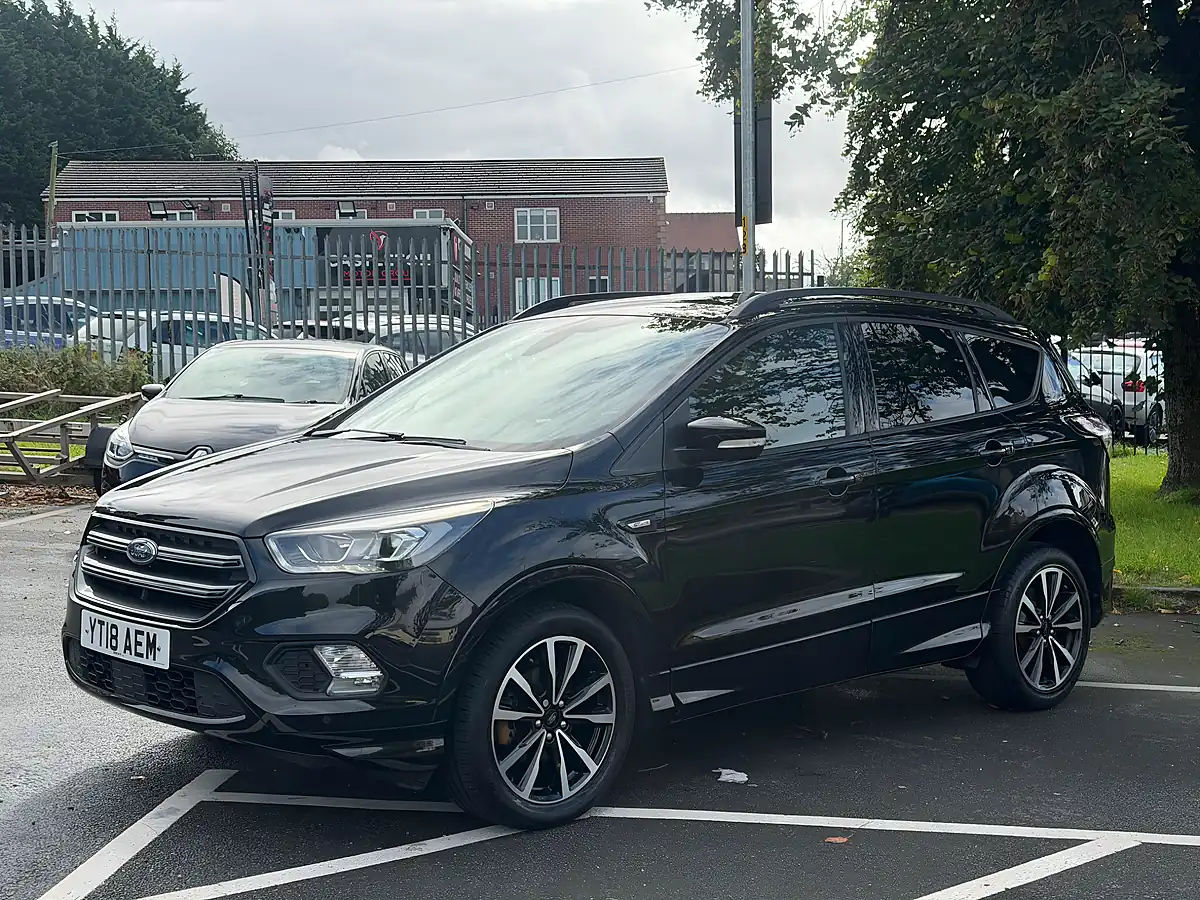 Used 2018 Ford Kuga ST-Line Black - Interior and Exterior details 9