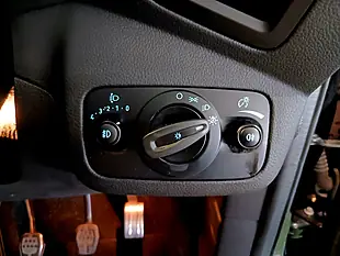 Used 2018 Ford Kuga ST-Line Black - Interior and Exterior details 17